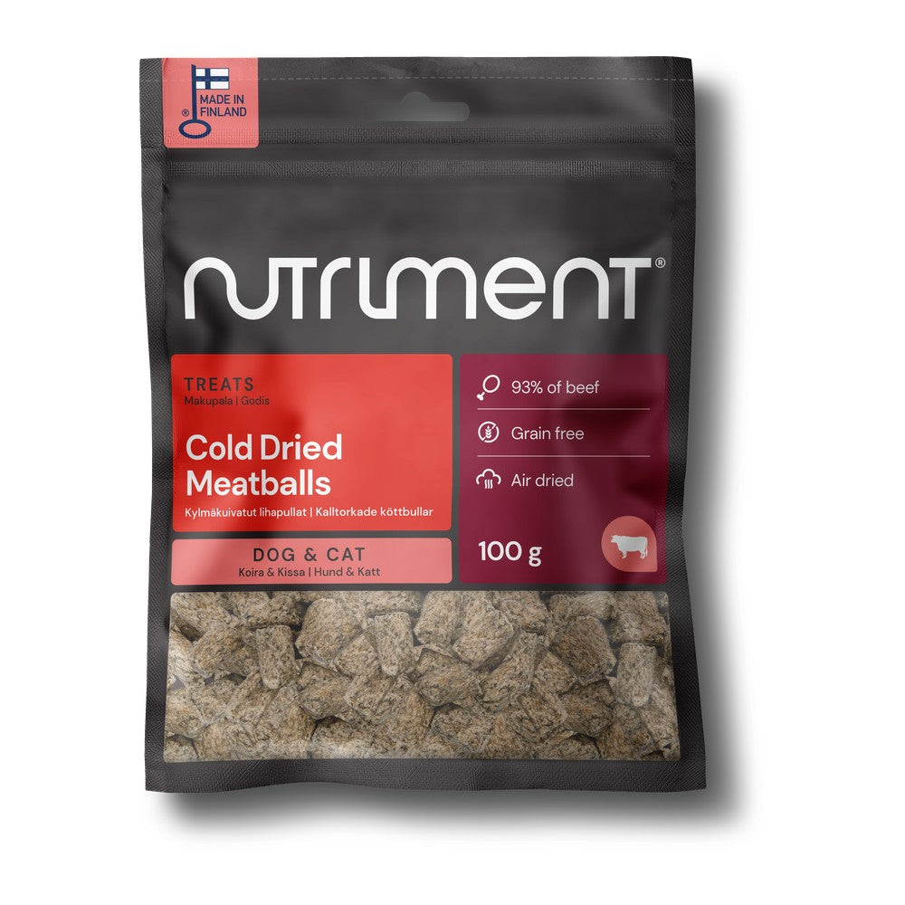 Nutriment Cold Dried Meatballs kalltorkade köttbullar 100g, svart påse med röd etikett mot vit bakgrund